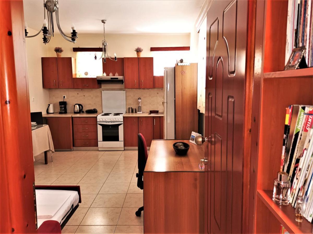 Family Yard House Kos Apartment ภายนอก รูปภาพ